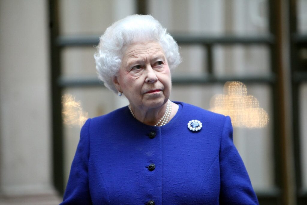 A Look into Queen Elizabeth Age, Bio, Height, Net Worth, Death, Commonwealth Scholarships, Family, And More