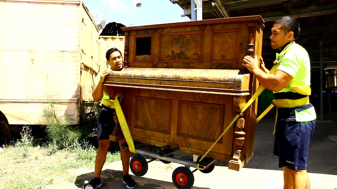 Why DIY Piano Moving Can Be Risky: A Professional’s Perspective 