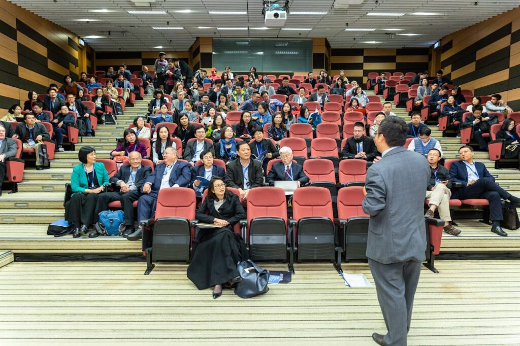 Why Attending a Leadership Conference Can Transform Your Career