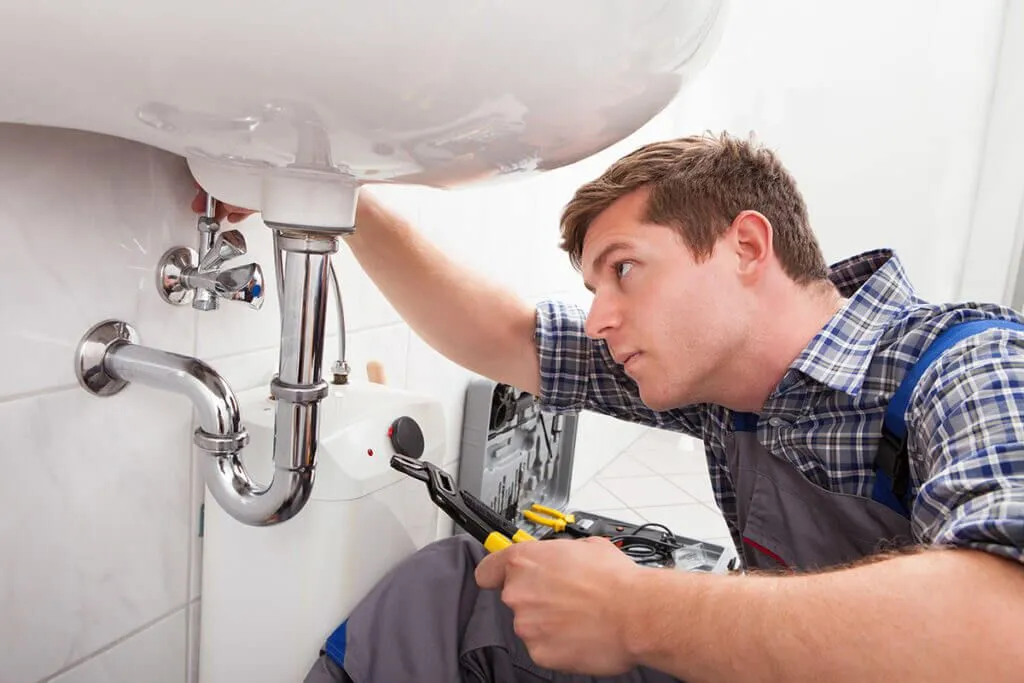 What to Look for in a Reliable Emergency Plumber