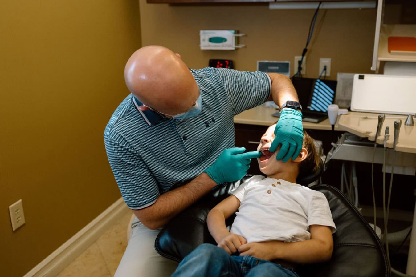 Creating A Positive First Dental Experience For Children
