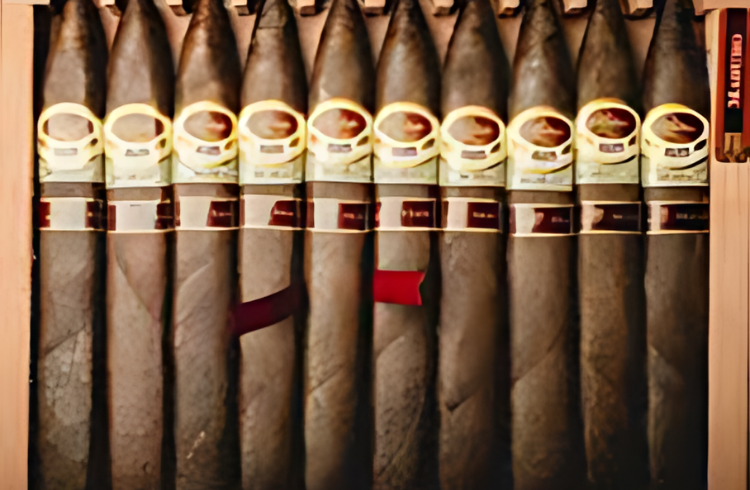How to Find Cigars That Taste Expensive Without the Luxury Price Tag