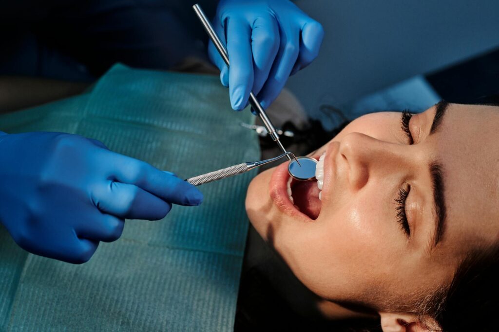 How Family Dentistry Promotes Confidence For Teens And Adults