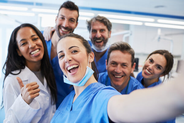 6 Services Offered By Family Dentists That Support All Ages