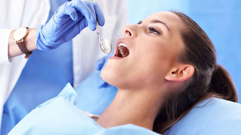 4 Benefits Of Choosing Preventive Dentistry Over Restorative Services